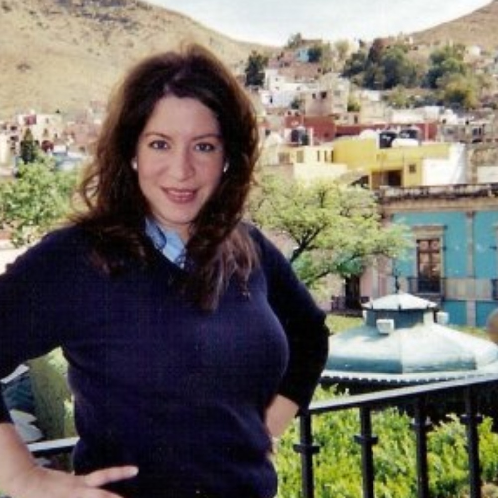 Meet your Posher, Carrie Ann